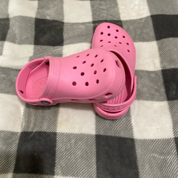 Pink Crocs - Picture 2 of 4